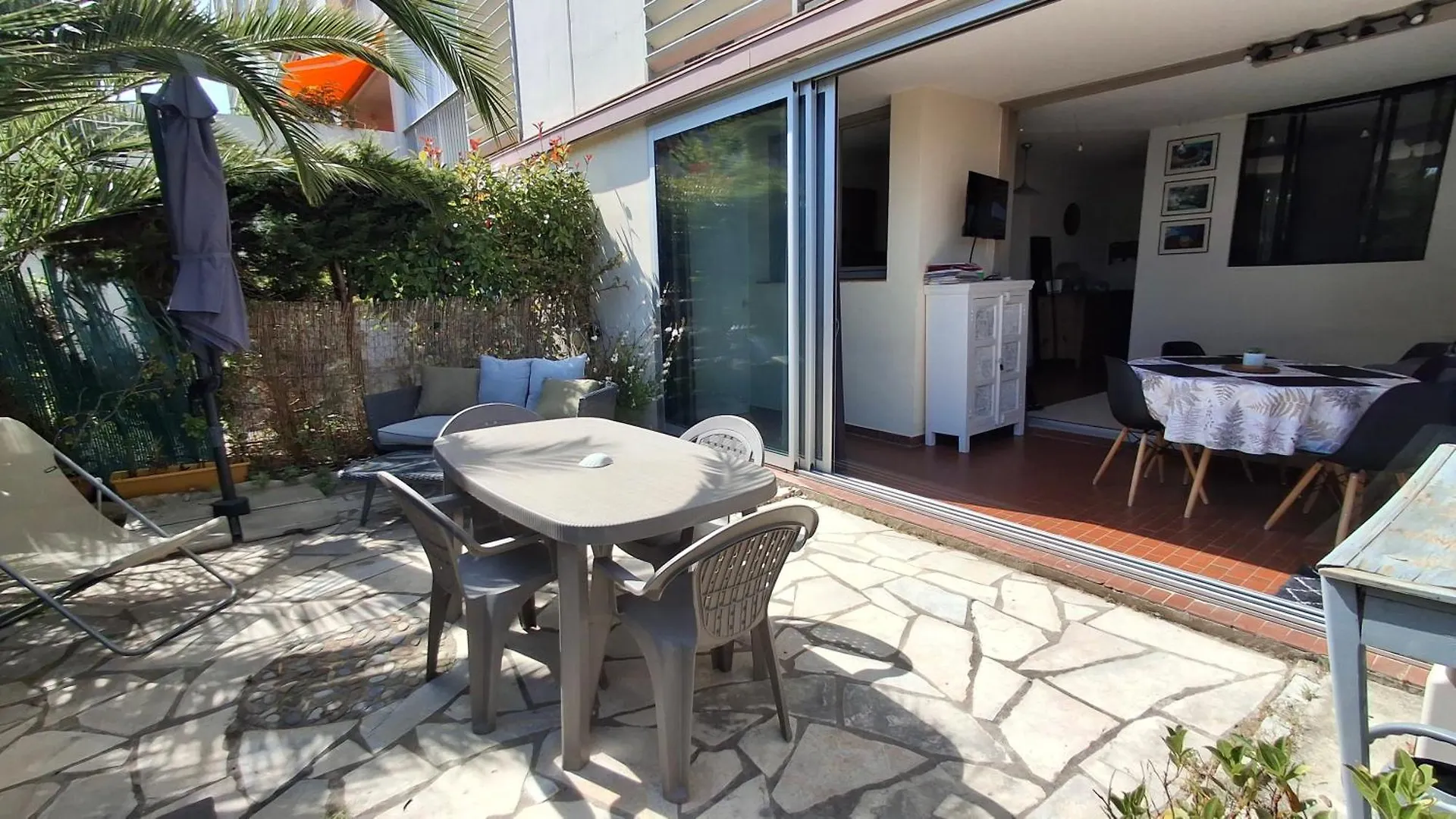 Appartement Les Palmiers à Sainte-Maxime 0*,